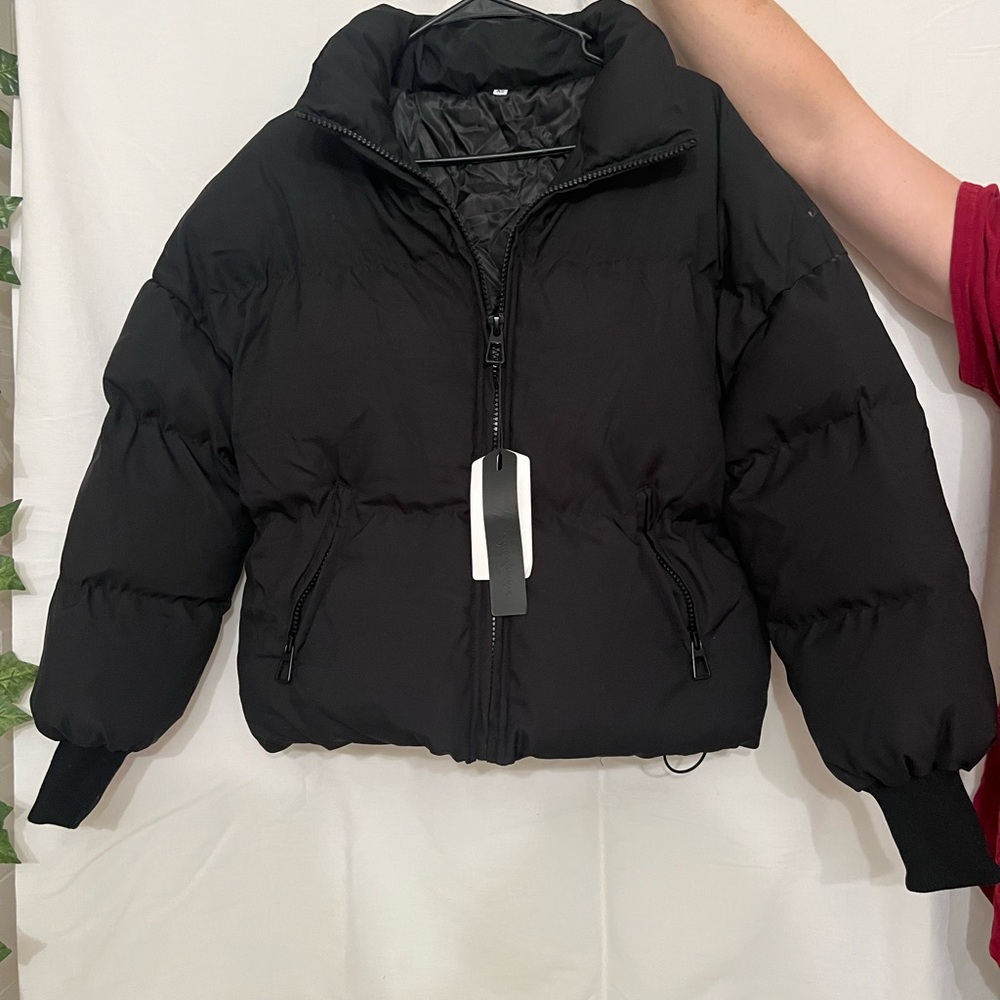 Black puffer jacket for women